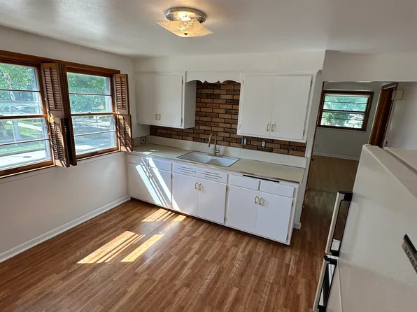 7834 W Grant St, Milwaukee, WI 53219