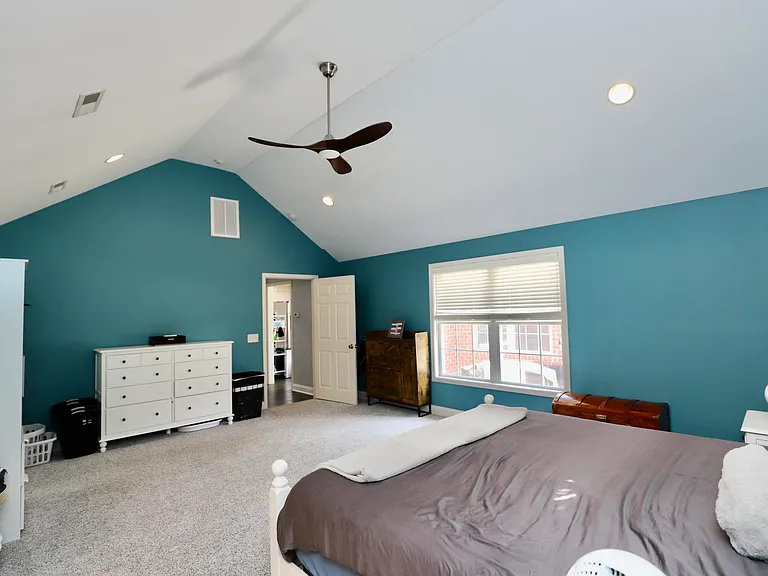 595 Saint Augustine Dr — Photo 80