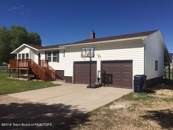 2nd image of 151 Cottonwood Dr