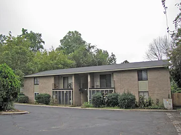 109 Thornwell Ct #G
