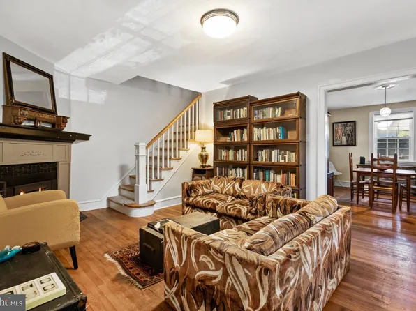 39 Sabine Ave, Narberth, PA 19072