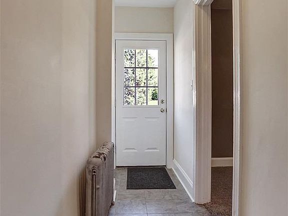 3rd image of 2839 Booser Ave