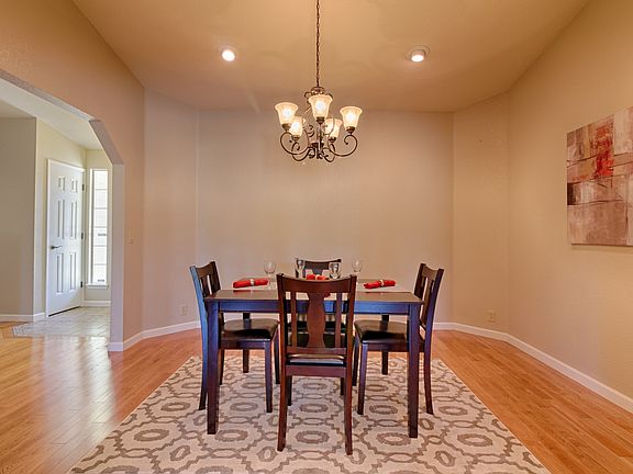 5th image of 2290 Silkwood Dr