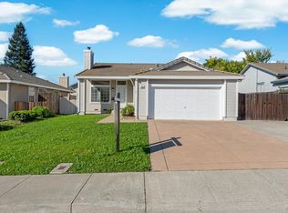 106 Genoa Ct, Vacaville, CA 95688