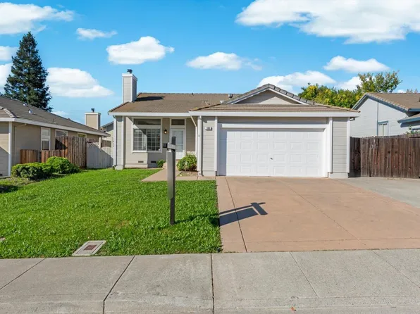 106 Genoa Court, Vacaville, CA 95688