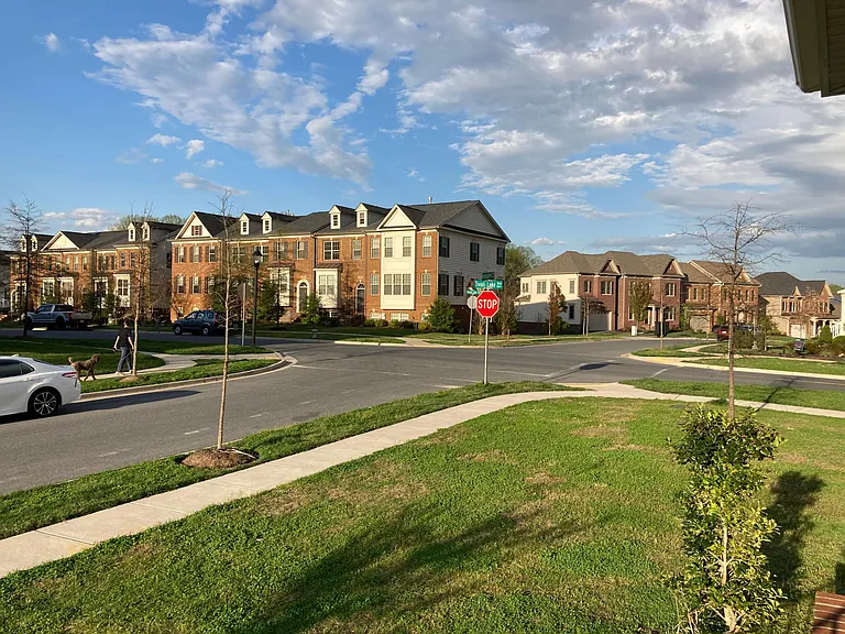 13400 Redspire Dr — Photo 46
