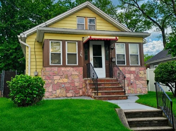 1929 Barnett St, Rahway, NJ 07065
