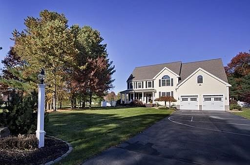 2nd image of 37 Baker Ln