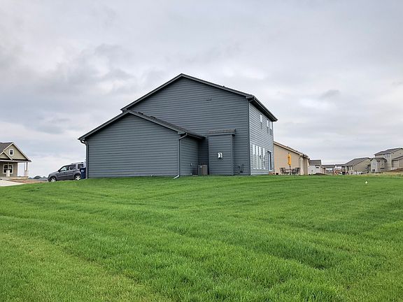 2nd image of 11009 Superior Dr