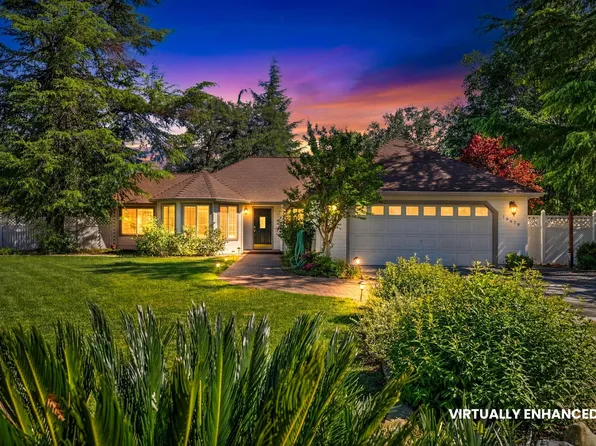 19679 Midland Dr, Redding, CA 96003