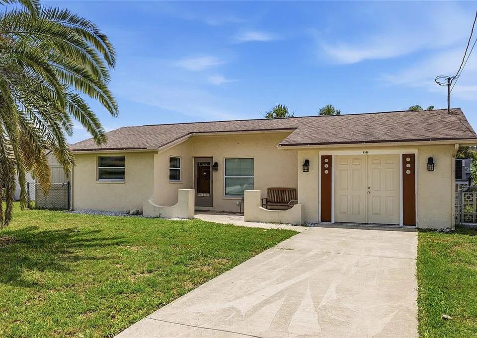 7328 Mako Dr