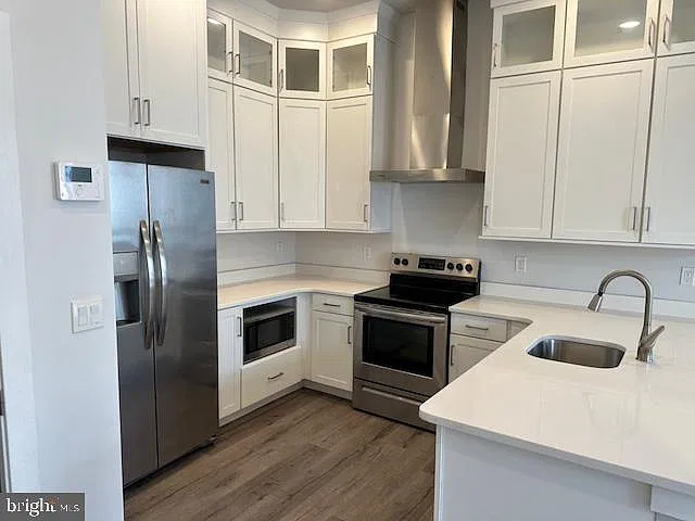 907 Leland St #-3F