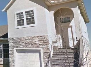 10338 Parkview Ave, Kansas City, KS 66109