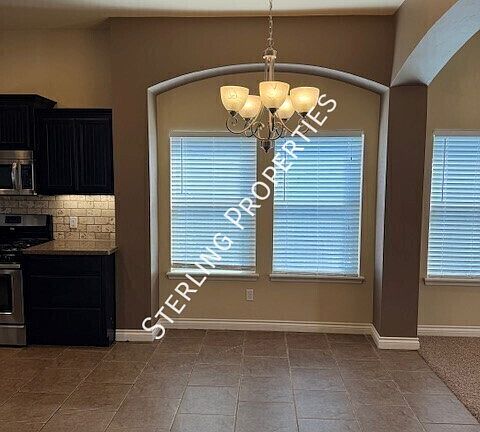5th image of 900 Bear Mountain Dr