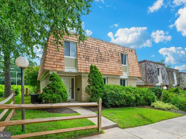 10415 Kardwright Ct, Gaithersburg, MD 20886