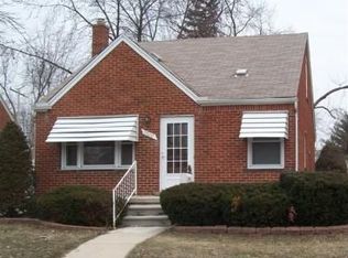 9920 Seminole Ave, Redford, MI 48239