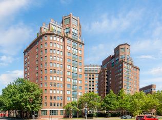 10 Rogers St APT 502, Cambridge, MA 02142
