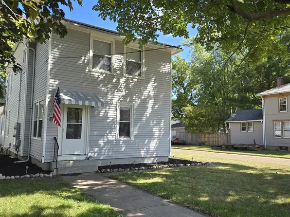 1102 Illinois Ave, Ottawa, IL 61350
