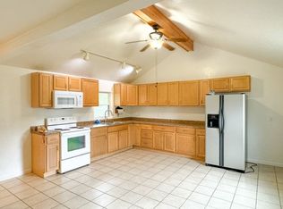 160 Francis Mine State Rd #A, Burgettstown, PA 15021