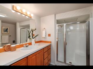 17703 43rd Ave S #17703, Seattle, WA 98188