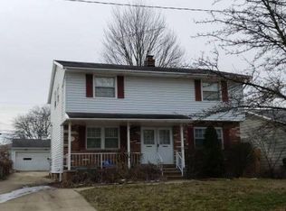 19523 Harsax Ave, Cleveland, OH