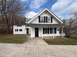 25 Pleasant St #2, Athol, MA 01331