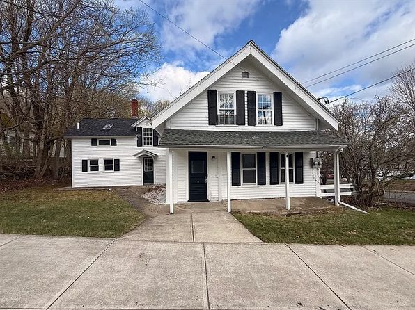 25 Pleasant St #2