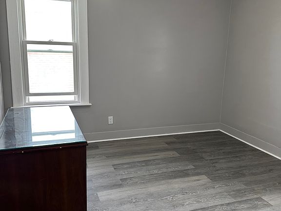 4th image of 1231 Mohawk St Suite 2
