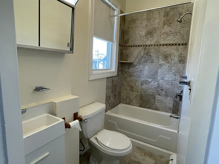 20 Leyden St #1 — Photo 7