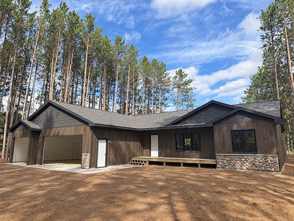1st image of 7376 Pine Grove Cir