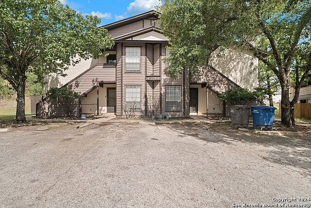 1st image of 1407 Loma Alto APT 1