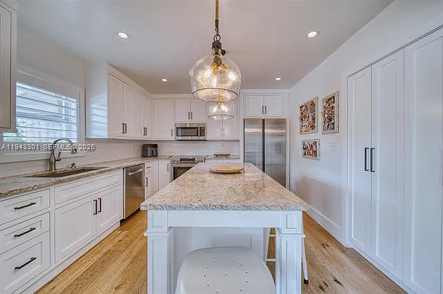 7621 SW 65th Pl — Photo 28