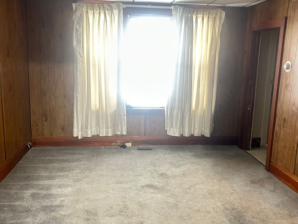 1st image of 134 Seymour St #1