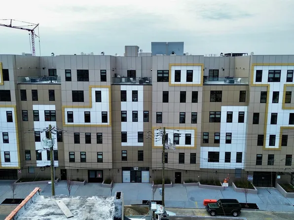 187 Culver Avenue image 10 of 16