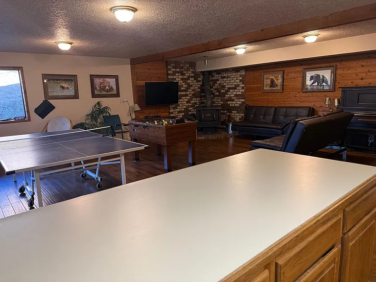 17066 Cooper Dr — Photo 30