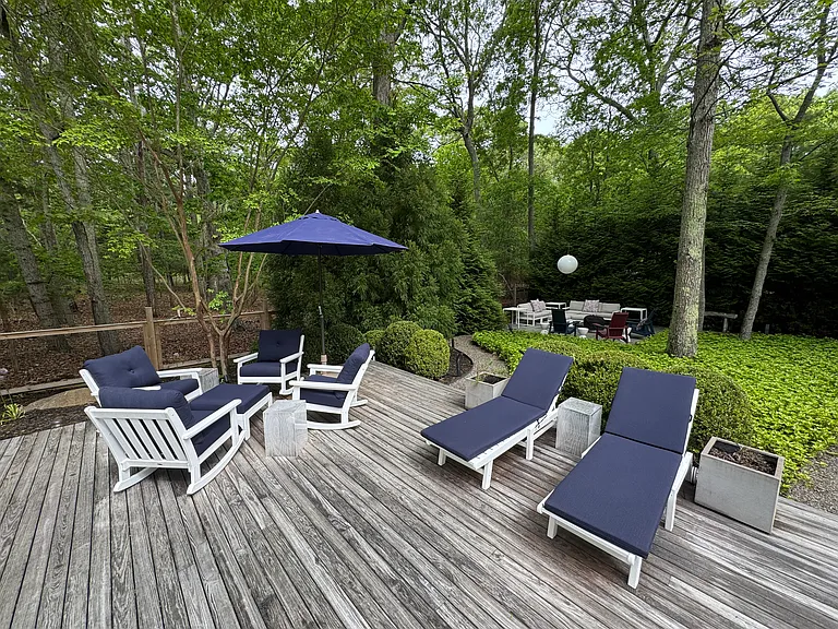 N Cape Ln — Photo 27