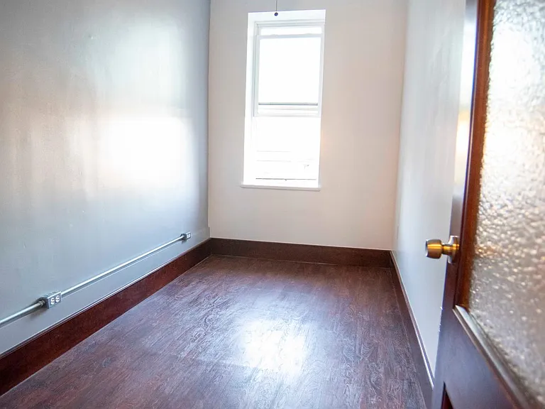 1003 Chestnut St #2 — Photo 11