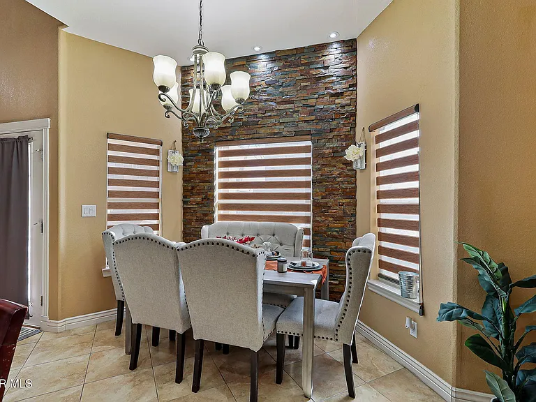 11608 Saint Thomas Way — Photo 8