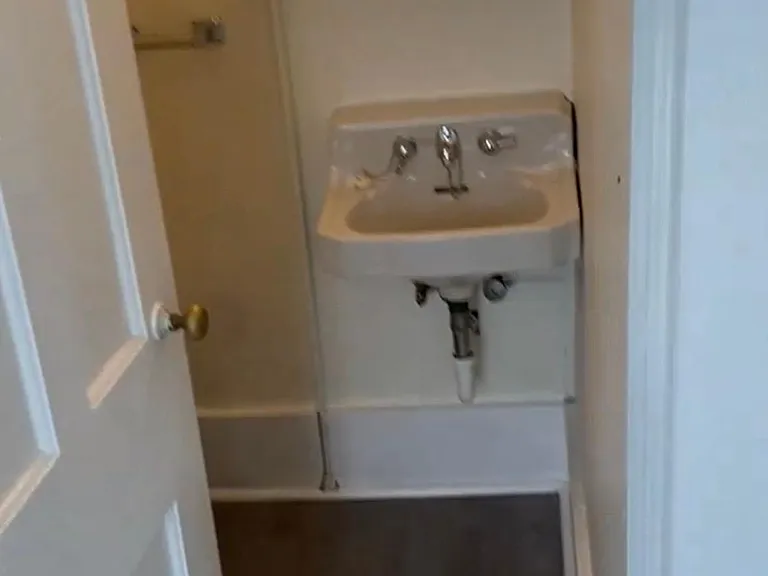 6 Clarke St #3 — Photo 6