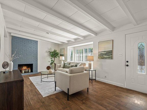 4th image of 2995 Markingdon Ave