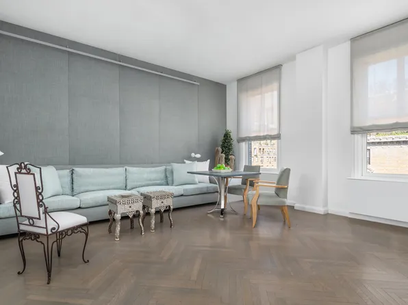 755 Park Avenue image 4 of 14