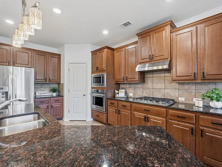 2976 Agave Loop — Photo 14