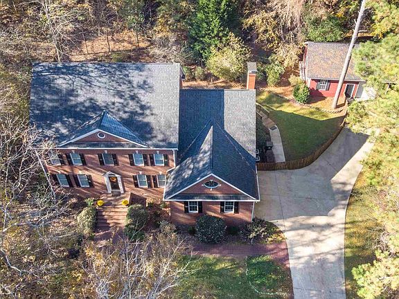 2nd image of 110 Beallwood Dr