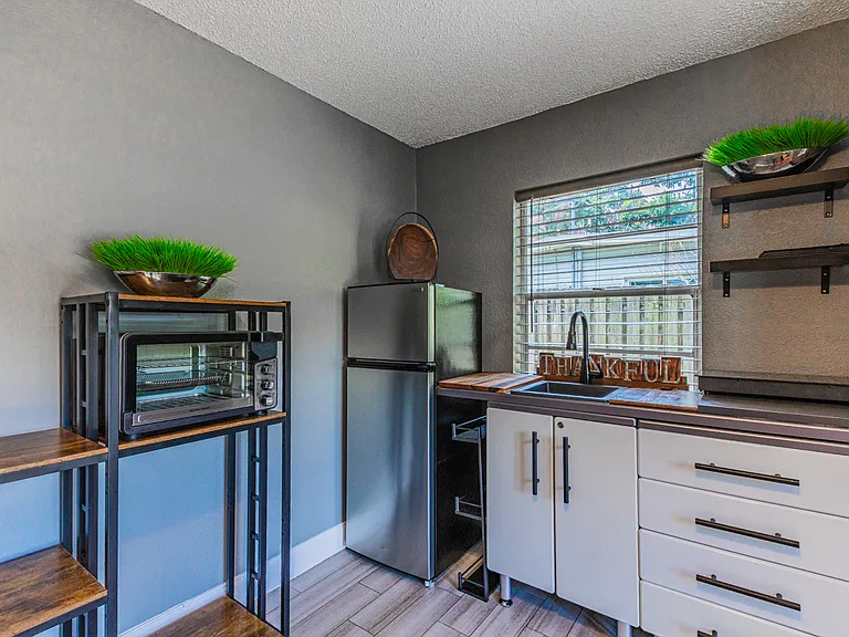 177 Woodland Dr #B — Photo 12