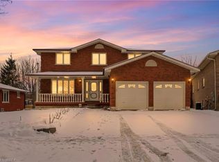 75 Ludlow Cres, Brantford, ON N3P1X2
