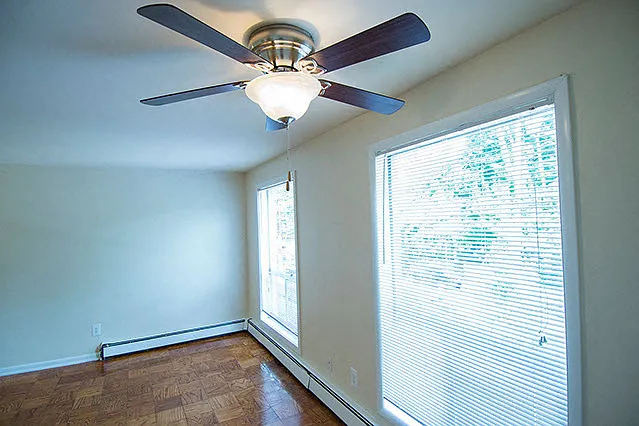 Dore Apartments — Photo 40