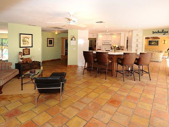 Sitting/Dining off Kitchen