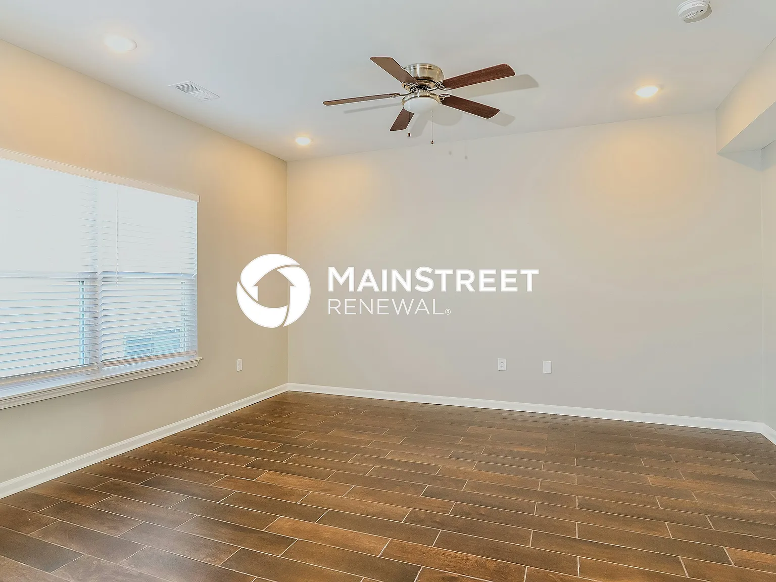 2069 Paddle Wheel Dr — Photo 4