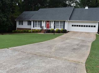 830 Sugar Creek Dr SE, Conyers, GA 30094