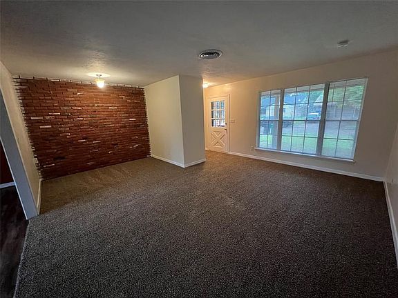 2nd image of 246 Empress Dr
